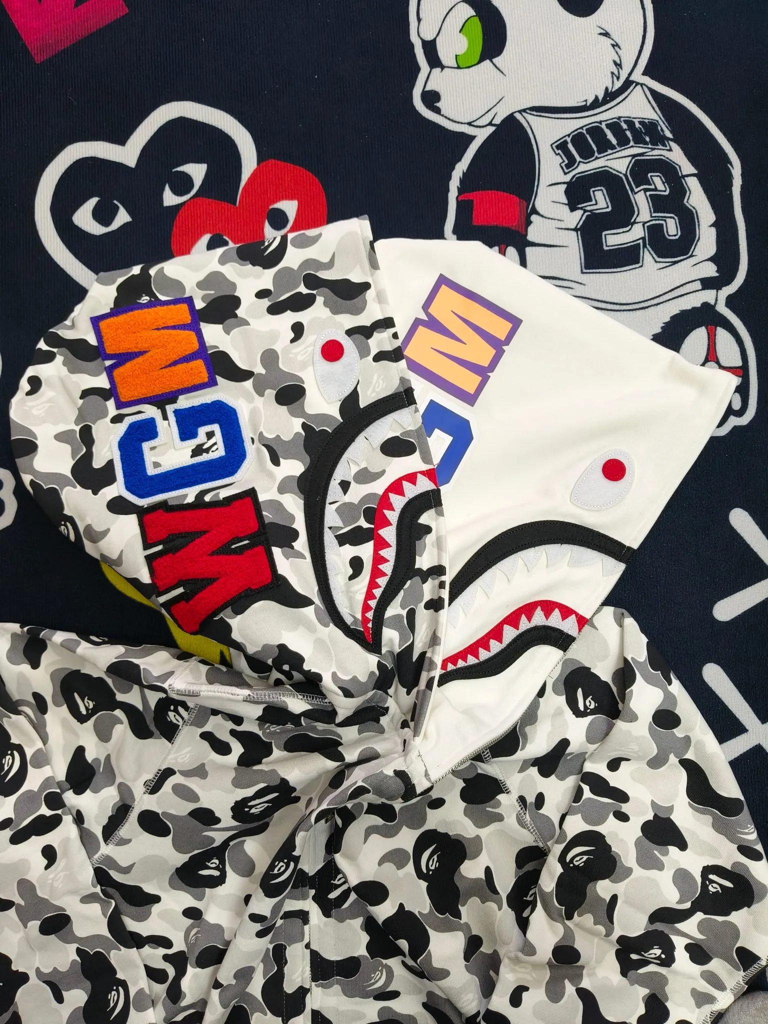 XX 206 Bape double hood large flower camouflage shark, customized fabric 1:1, fine workmanship, high quality version, couple model: S—XXL [ink white]